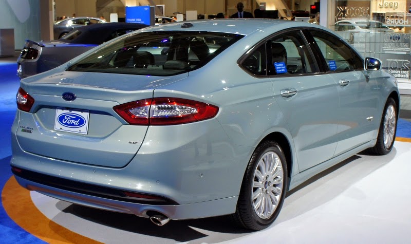 Ford Fusion 2015 fotos sedan premium