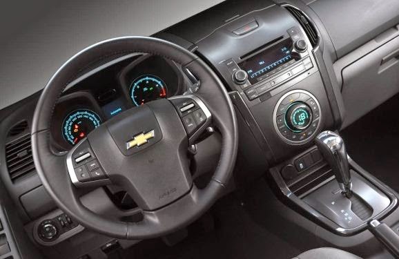Nova S10 2013 interior painel