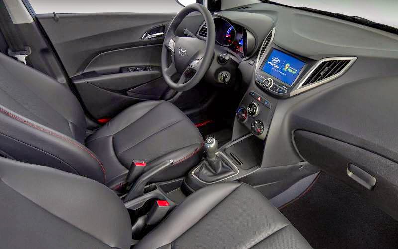 Novo Hyundai Hb20 2014 acabamento interno