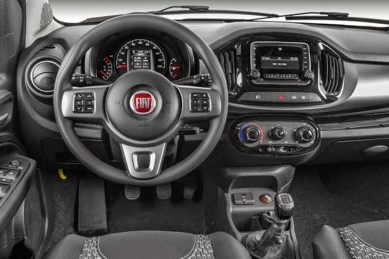 Novo Fiat Uno 2015 painel interior fotos