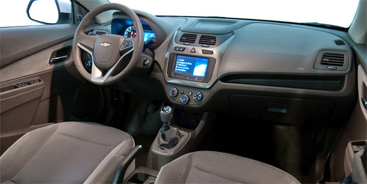 Novo Chevrolet Cobalt 2015 fotos interior painel acabamento