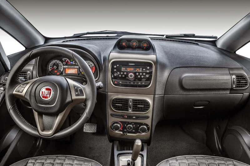 Fiat Idea 2014 interior painel fotos