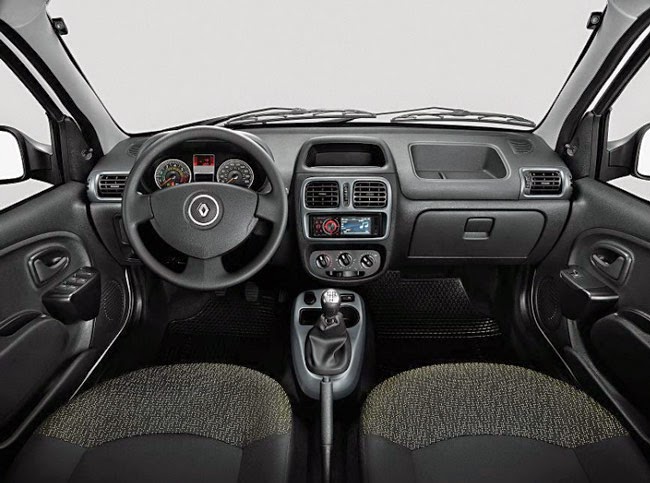 Novo Clio interior fotos acabamento interno