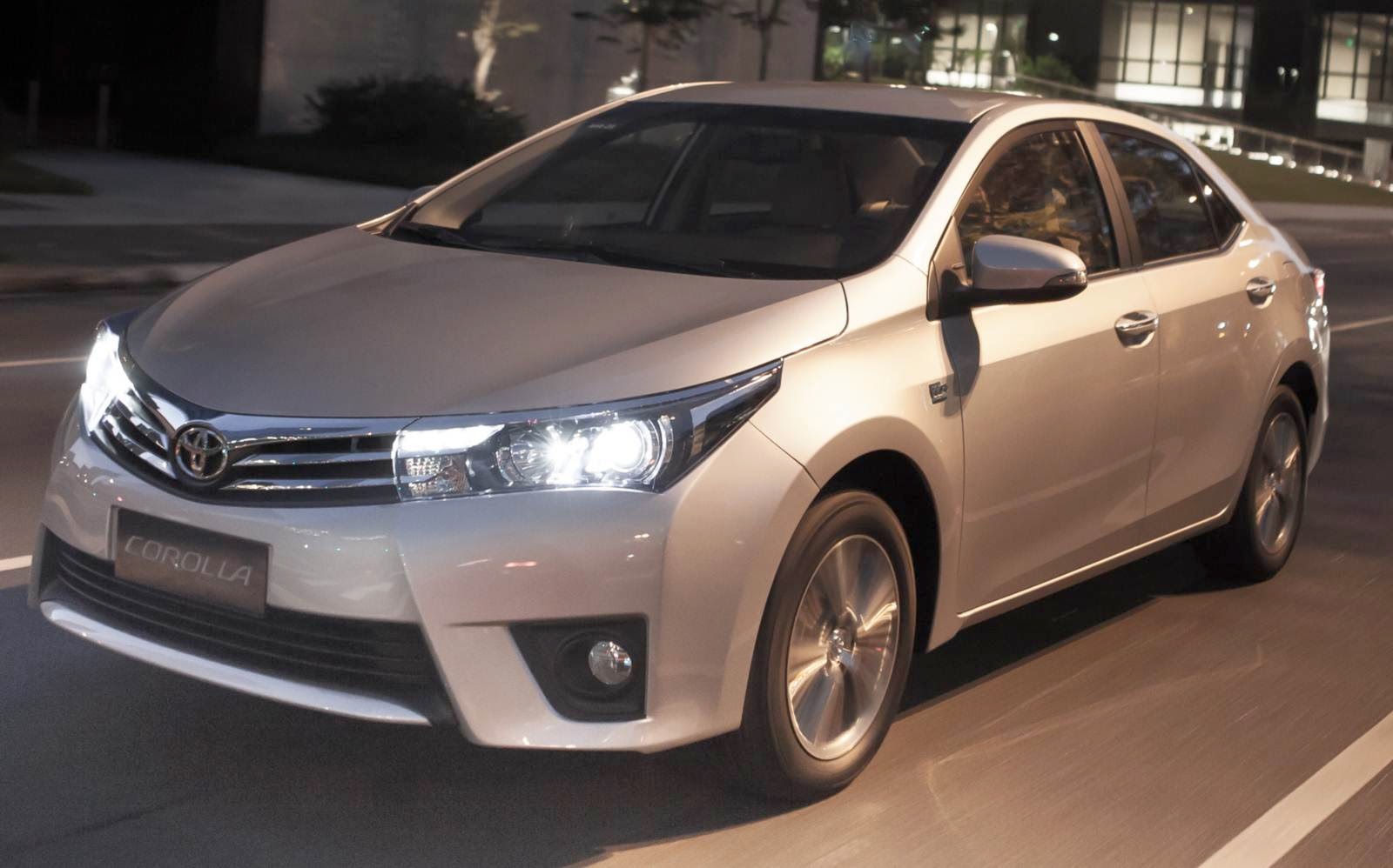 Novo Toyota Corolla 2015 fotos