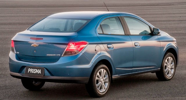 Novo Prisma 2015 preço fotos